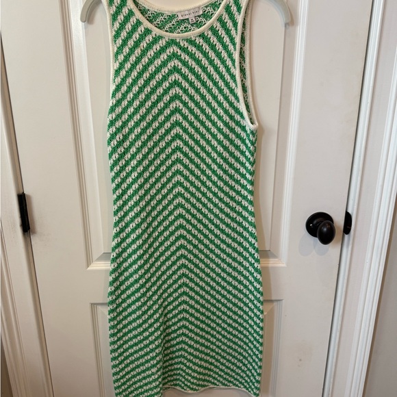 Green and white dress with slip - Picture 1 of 3